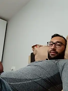 Xptrx123 Chat XXX in diretta