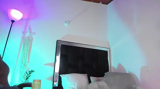 Živý XXX chat Sharicklovee