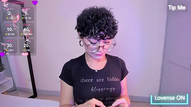 jenn_cg Chat XXX live