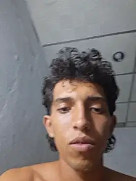 Noscay Adlı Modelin Canlı XXX Sohbeti
