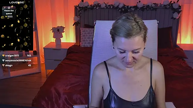 XXX chat uživo modela DonnaSmitth