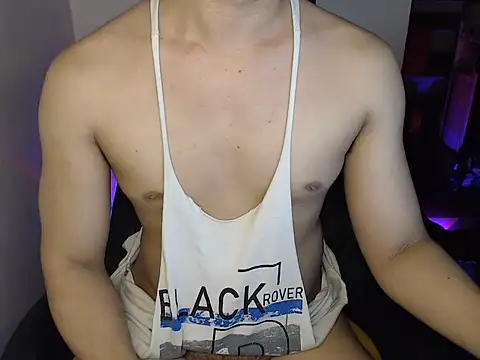 Hot_Muscle69 Live XXX-chat