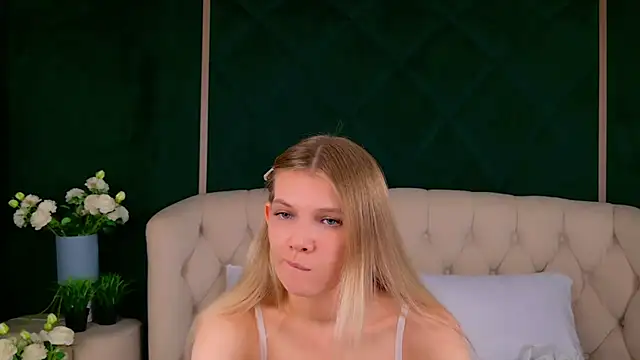 XXX chat uživo modela Vivien_Hans
