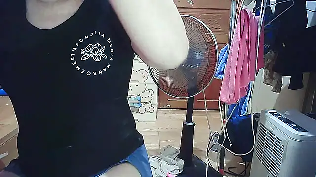צ'אט XXX בשידור חי של cindy01113520