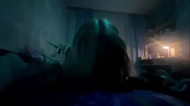 Chat +18 de RinaLii ao vivo