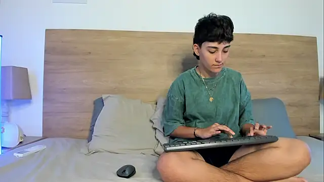XXX chat uživo modela SkylarFox_