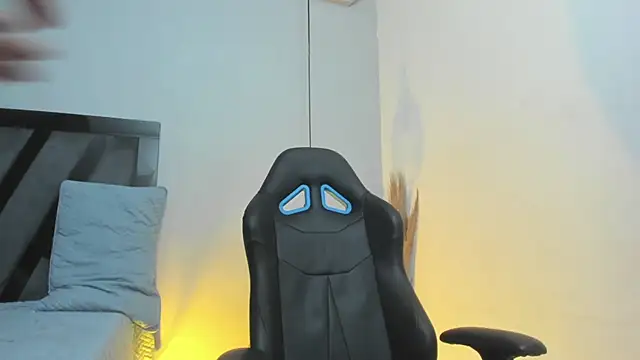Sam_Restwod Chat XXX live