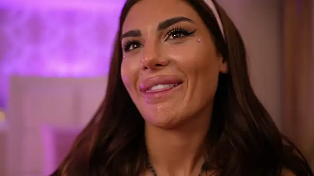 XXX chat uživo modela SiennaChantall