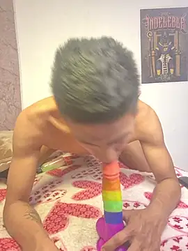 Chat +18 de DirtySlave_ ao vivo