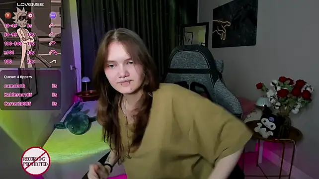 Dilara_xBaby Chat XXX in diretta