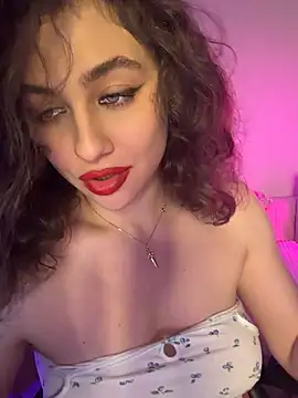 Your_insomniya live XXX chat