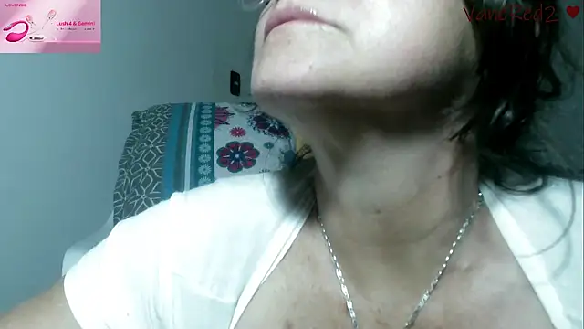 vanered2's Live XXX Chat