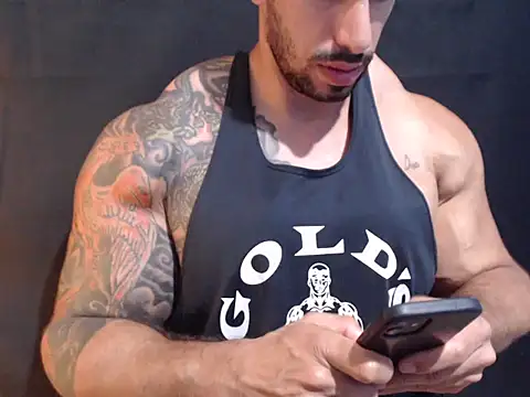 DommMaster's Live XXX Chat