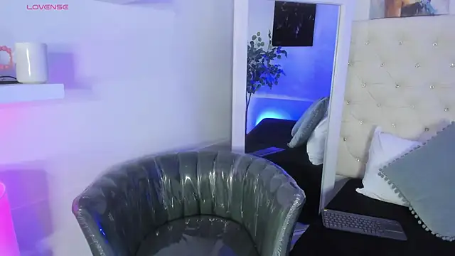 Czat XXX na żywo – sophie_pariss