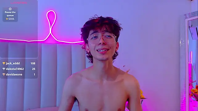 Twink_Sebas7's Live XXX Chat