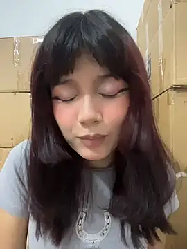 nyawww__'s Live XXX Chat