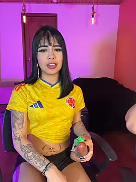 -Brittanny Adlı Modelin Canlı XXX Sohbeti