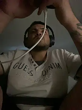 Czat XXX na żywo – GusanoDelicioso