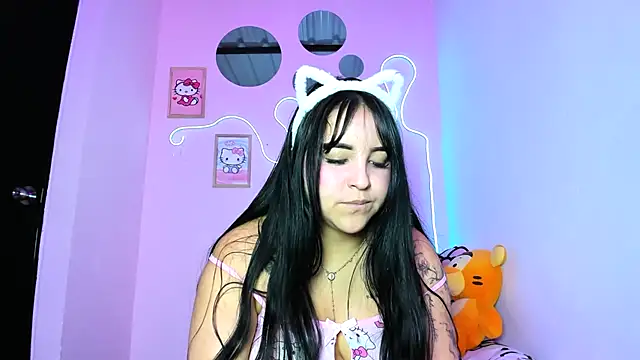 Chat +18 de Pamela_flame ao vivo