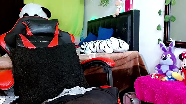 XXX chat uživo modela AlexdevilsHard