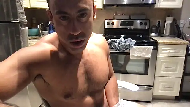 BigGuyMuscleのライブXXXチャット