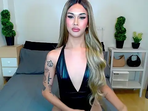 Онлайн чат XXX HorsecockMadison