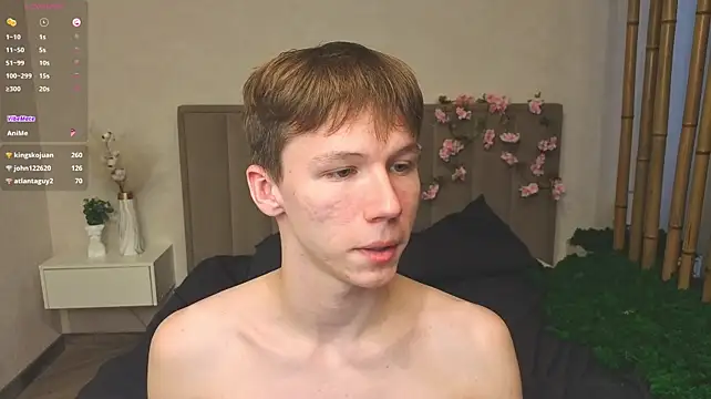 cuMte_boy – Naživo XXX chat