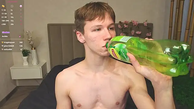 cuMte_boy: απευθείας συνομιλία ΧΧΧ