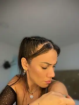 Chat +18 de sofia8428 ao vivo