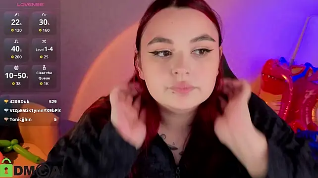 Mia_R0ss Chat XXX in diretta