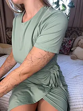 curvycatwow's Live XXX Chat