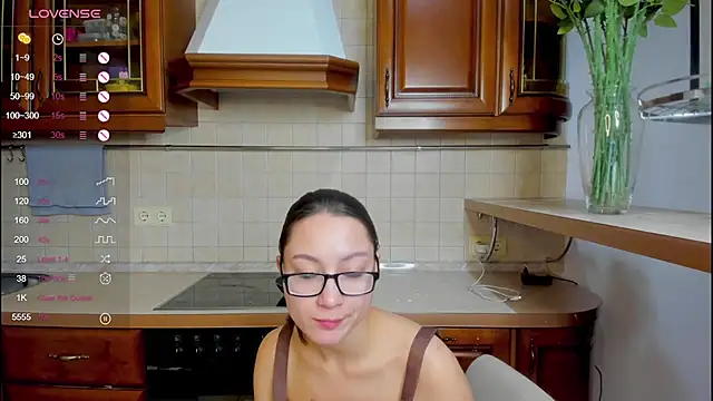 دردشة AndreaJohnsons الجنسية المباشرة
