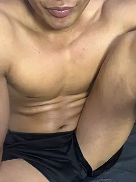 Logan_strangee live XXX chat