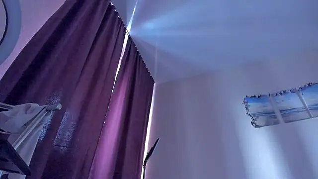 SofyMae's Live XXX Chat