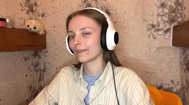 EmyMiu Chat XXX in diretta