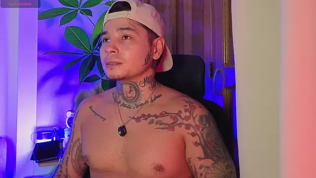 CamiloHedz Live XXX Chat