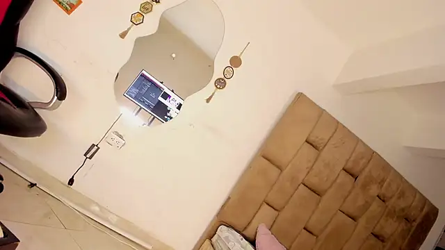 oriana_dollxx Live XXX Chat