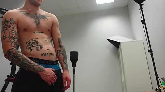 XXX chat uživo modela Igor_Wilde