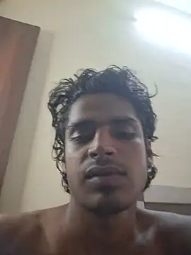 Chat XXX en directo de Bindiya_ke_Bahubali