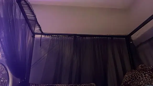 Chat +18 de Altslxt ao vivo