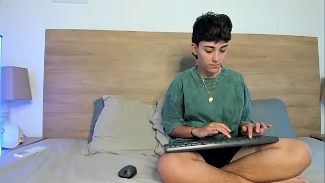 Chat +18 de SkylarFox_ ao vivo