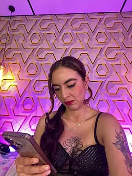 MelanyyJhonson15 Live XXX-Chat