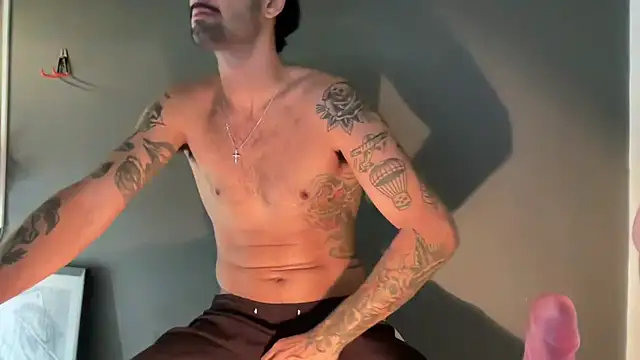 Chat XXX ao vivo de ZeusDelicious