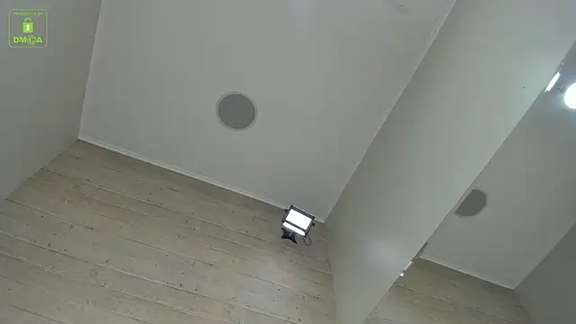 XXX chat uživo modela CarolBarker