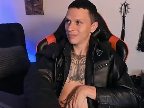 Masterdave7 Live XXX-Chat