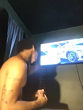Darealcheeto webcam show
