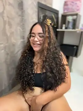 XXX chat uživo modela CurlyGirl_1