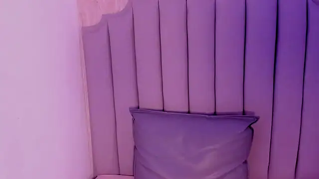 Lin_meliflua_ Live XXX-Chat