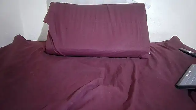 XXX chat uživo modela JBond007BBC