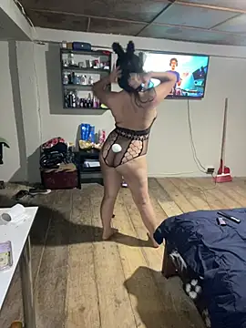 Saide_Samu – Naživo XXX chat